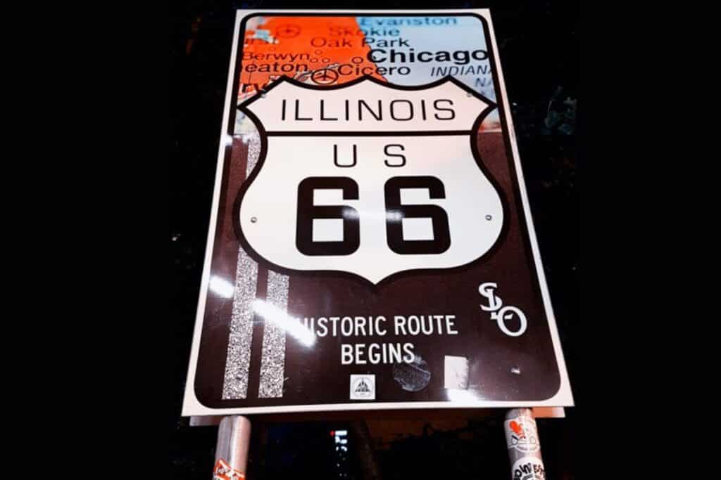 panneau début de la route 66 à chicago